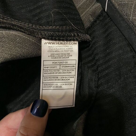 HURLEY Mens Chino Shorts Size 36 (Tag Says 34) Gray Striped - Picture 10 of 11